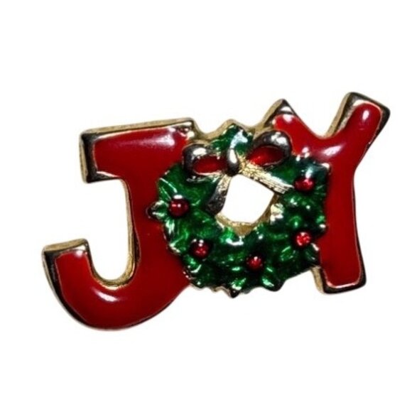 Christmas Joy Enamel Pin Badge With Wreath Design 1.5" - Picture 1 of 5
